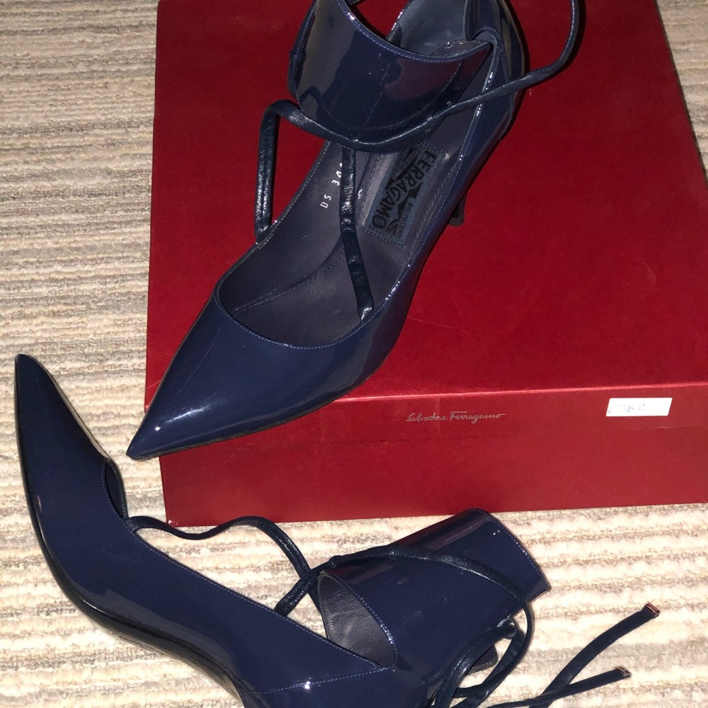 Salvatore Ferragamo Shoes - Picture 4 of 7